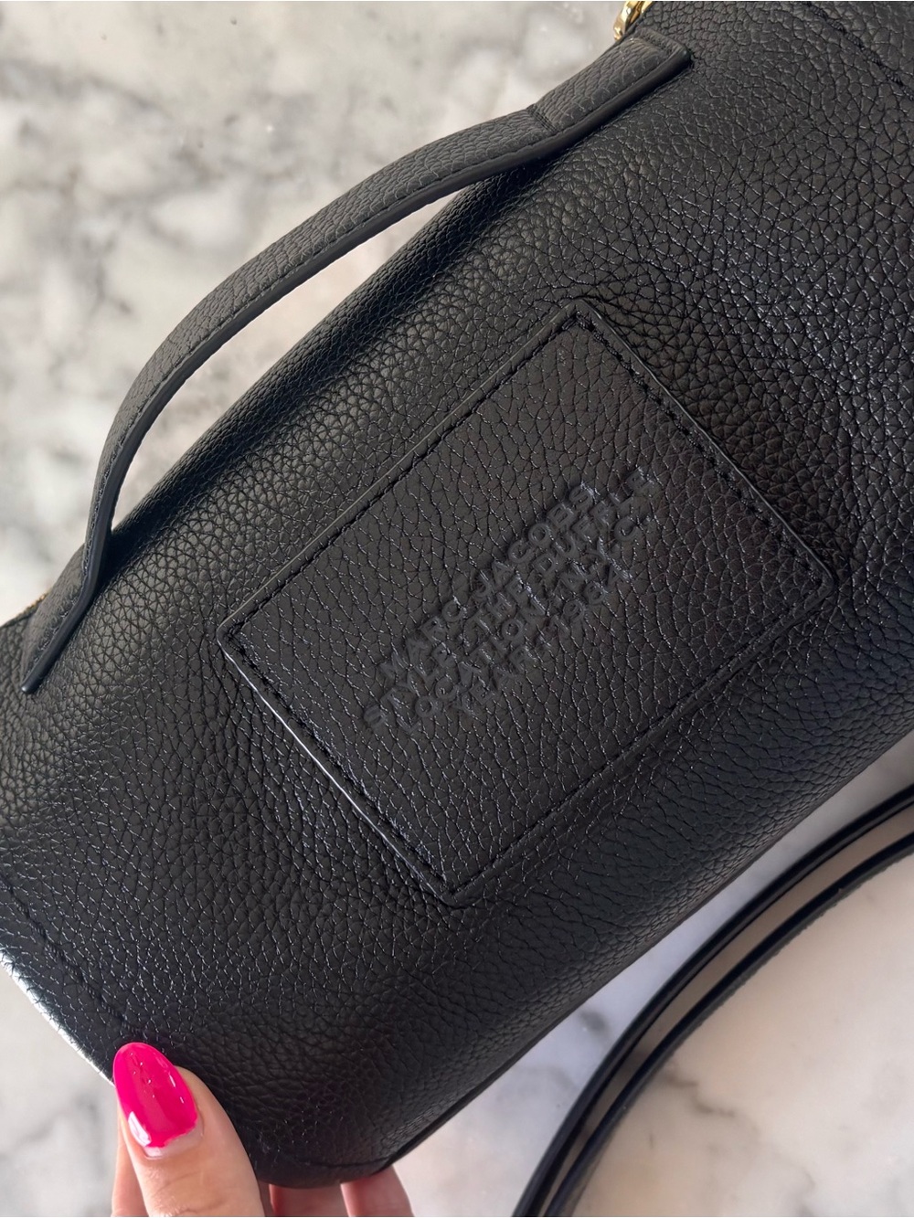 Marc Jacobs Black Pebbled Leather The Duffle Bag Crossbody - Picture 5 of 8
